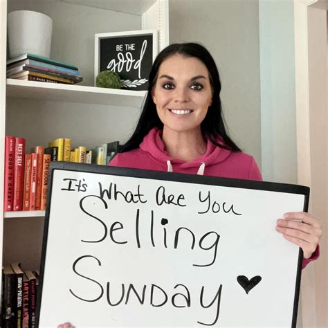 Small Business Moms | Social Media Education | Yes! | Instagram