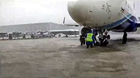 Cyclone Michaung: समंदर में कैसे बना साइक्लोन मिचौंग... क्यों जमीन पर ...