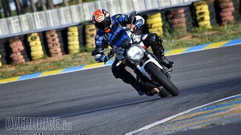 Image gallery: 2017 Ducati Monster 797 - Overdrive