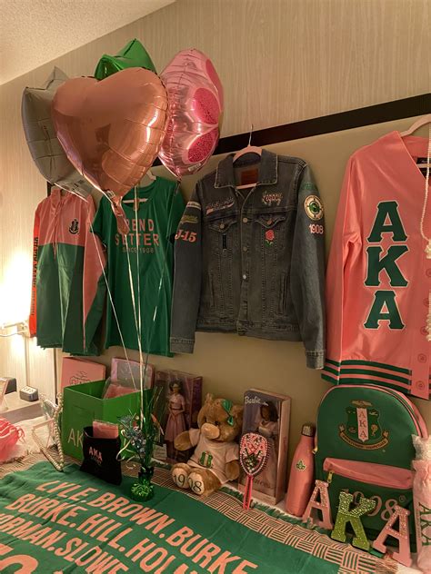 Pink and Green Sorority Room Decor