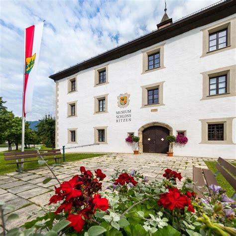 Ritzen Castle | Infrastructure in Saalbach Hinterglemm