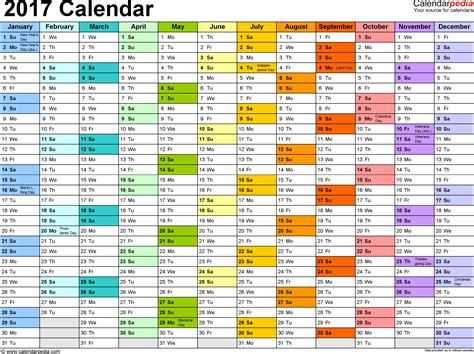 2017 Calendar with Federal Holidays & Excel/PDF/Word templates