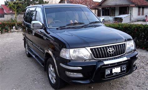 Legenda Jalanan: Mengenal Mobil Kijang