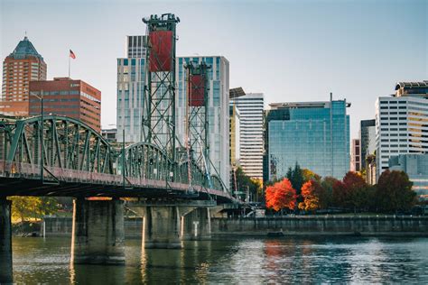 12 ICONIC Bridges in Portland, Oregon (With Facts & Photos)