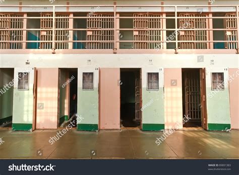 Alcatraz Prison Solitary Confinement The Hole Stock Photo 89891383 ...