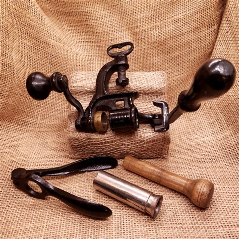 Shotgun Shell Reloading 的图像结果