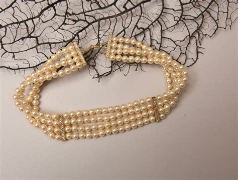 Beautiful World Pearl Choker: Exquisite Elegance By Totapari Jewellery