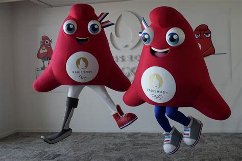 Paris 2024 Olympics, Paralympics mascot is a smiling hat | AP News