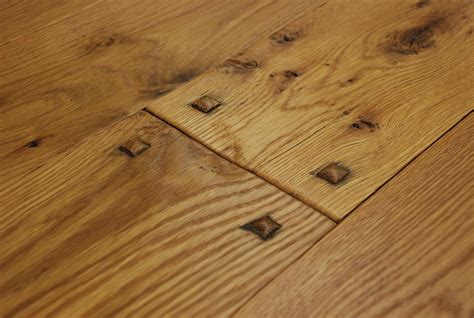 Hand Scraped, Wide Plank, White Oak Flooring with Raised Pegs and Hard ...