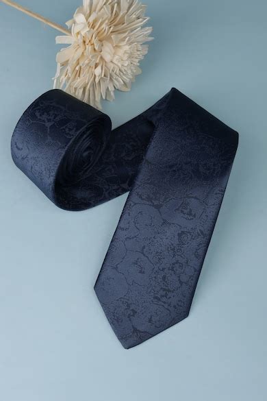 Buy Men Navy Textured Formal Tie Online - 40104627 | Allen Solly