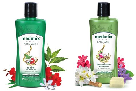 Buy Medimix Ayurvedic 18 Herbs with Natural Oils Body Wash, 250 ml ...