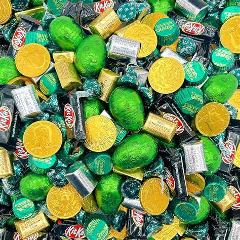 Amazon.com: St. Patrick's Day Chocolate Candy Variety Pack - Gold Coins ...