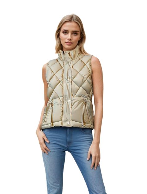 Women’s Fluffy Jacket sleeveless – Mask