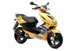 Yamaha Aerox by 2008 Yamaha Aerox R Race Replica Scooter Pictures Yamaha Aerox
