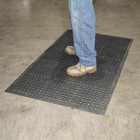 Black Rubber Floor Mat