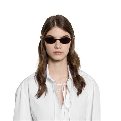 Oval frame sunglasses in dark ruthenium | GUCCI® US