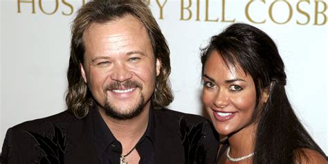 Theresa Nelson Is Travis Tritt's Wife Who Blessed Him with 3 Children ...