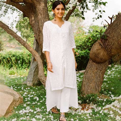 Shop White Kurta Palazzo Set | Kashmiri Hand Embroidered – Treasures of ...