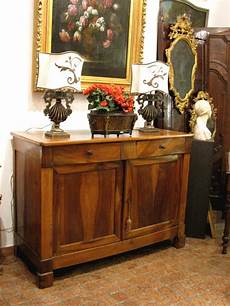 credenza antica credenza antica in noce a due ante credenza antica credenza antica in noce a due ante
