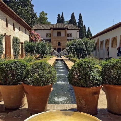 Alhambra and Nasrid Palaces Tickets - Hellotickets