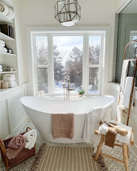 35 Bathroom Window Ideas to Enlighten Your Spa Retreat