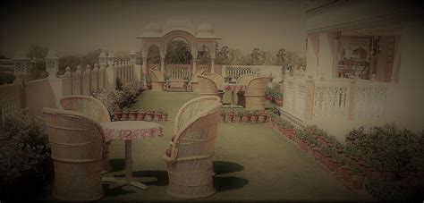 Om Niwas Suite Hotel