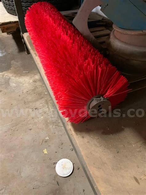 Elgin street sweeper center broom | GovDeals