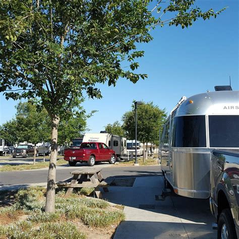 Flag City RV Resort Pool: Pictures & Reviews - Tripadvisor