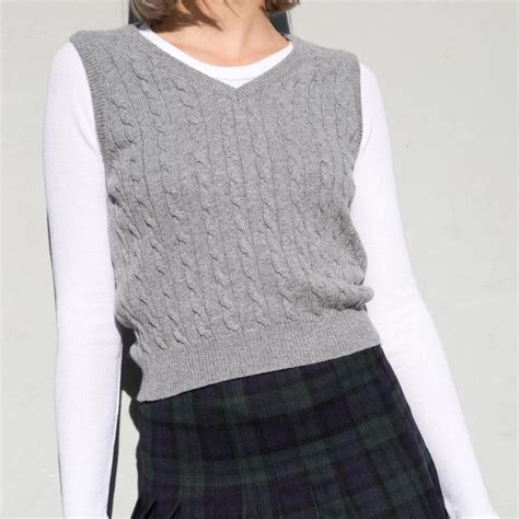 Brandy Melville Grey Sweater Vest worn once - Depop