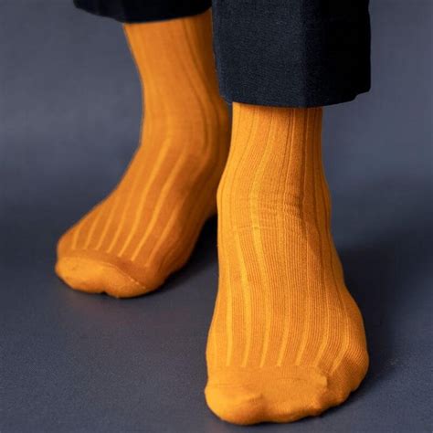 SOLID COLORS – SockSoho
