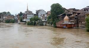 Rise of water levels in river Jhelum, Srinagar amidst flood advisories ...