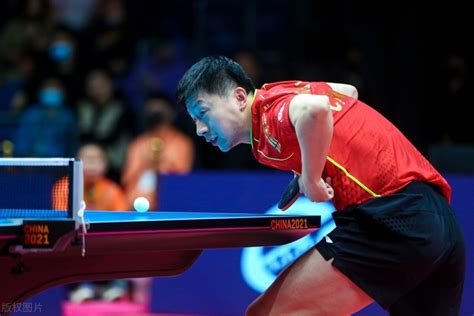 中国乒乓球历史上，如果单按取得的成绩看，谁是第一人？为什么？|马龙|世乒赛|冠军_新浪新闻