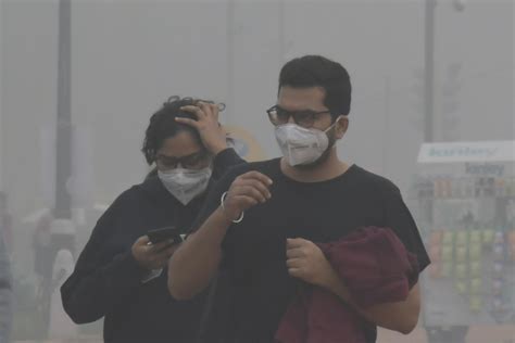 Air Pollution From Fossil Fuels Costs India $150 Billion & Kills One ...