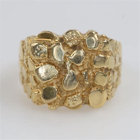 14kt Gold Nugget Ring | Property Room