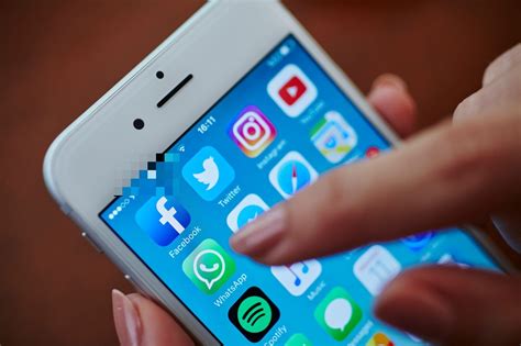 Metro Linea 1, wifi e connessione 5G nelle stazioni Duomo, Università e ...