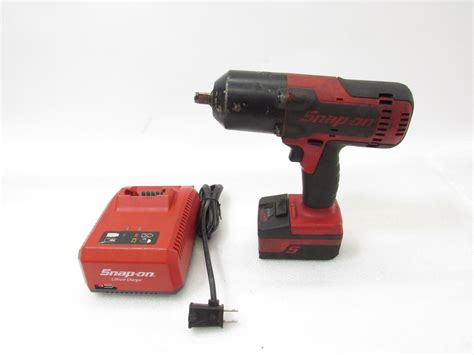 Snap-on Tools CT8850 1/2" Drive Cordless Lithium Impact Wrench