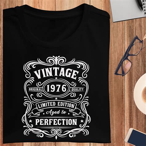 Vintage 1976 Unisex T-Shirt – Printedcult