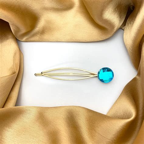 Oralia New Golden Simple Blue Stone Hair Clip– Oralia India