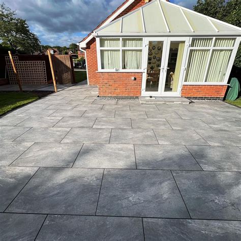 Earthcore Espirit Grey Outdoor Porcelain Paving Tiles - 900x600 - 20mm