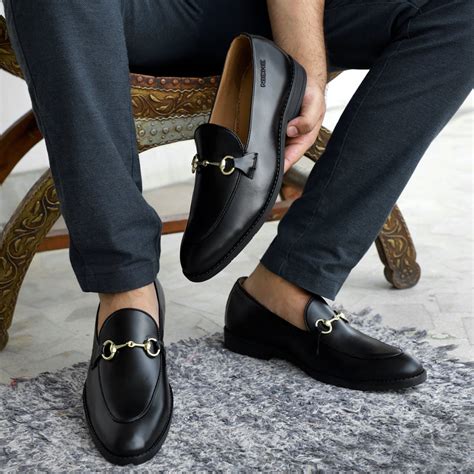 NICHE Black Horsebit Loafers