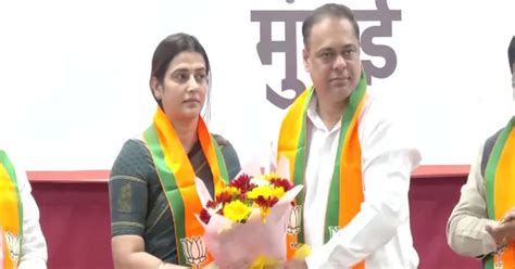 Shiv Sena (UBT) leader and former BMC Corporator Tejasvee Abhishek ...