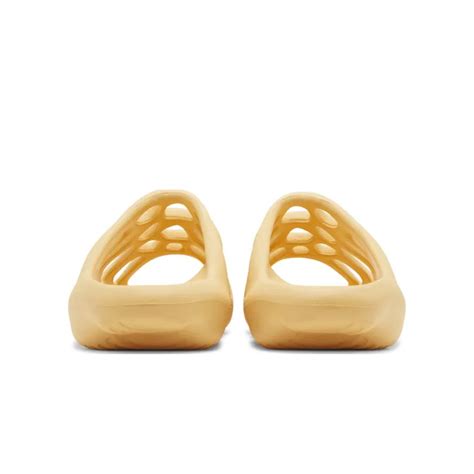 Adidas Yeezy 450 Slide Cream | 10 Hills Studio