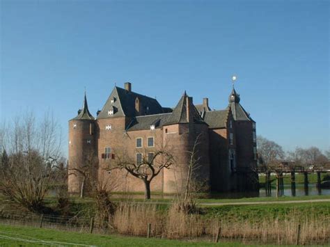 10 Magnificent Castles In Netherlands One Must Visit