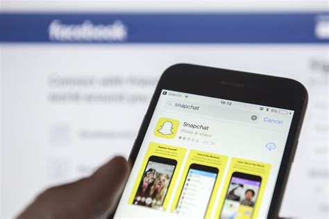 Snapchat is no longer losing users. Who would've thought? - Tech