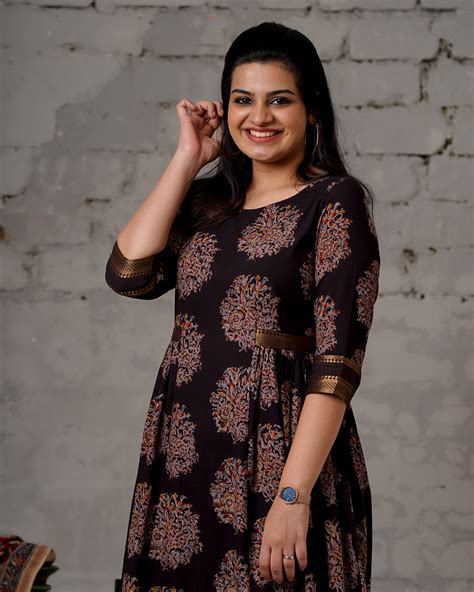 Shop Online Dresses for Women | Jugalbandhi – JUGALBANDHI