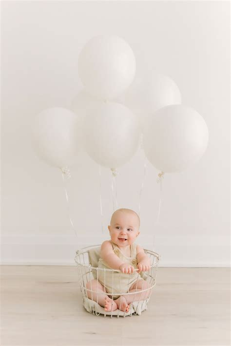 Are 6 Month Baby Photo Sessions Worth It? Niagara Baby Photographer ...