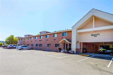 QUALITY INN NEAR SEATTLE PREMIUM OUTLETS (Arlington) - Hotel Reviews ...