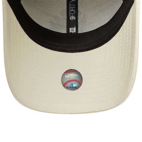 New York Yankees MLB Floral Icon Cream 9FORTY Adjustable Cap