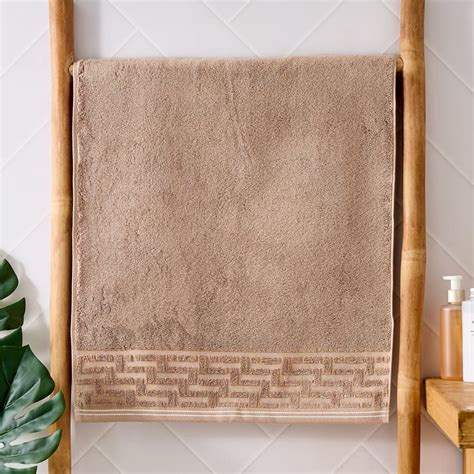 Buy Fiesta Donald Cotton Zero Twist Hand Towel - 70x50cm from Home ...