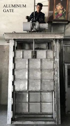 Flow Control Solutions Group - Open Channel Cast Iron Sluice Gates ...